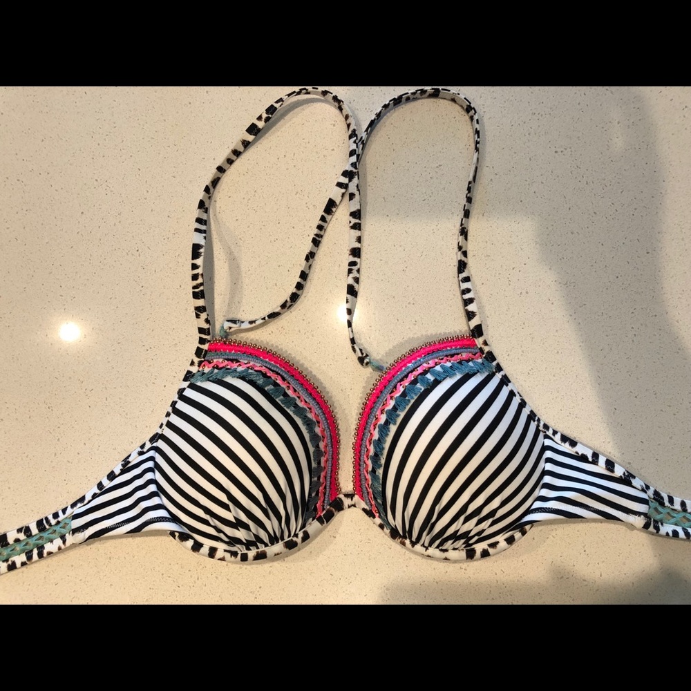NEW VS swim top!!!!